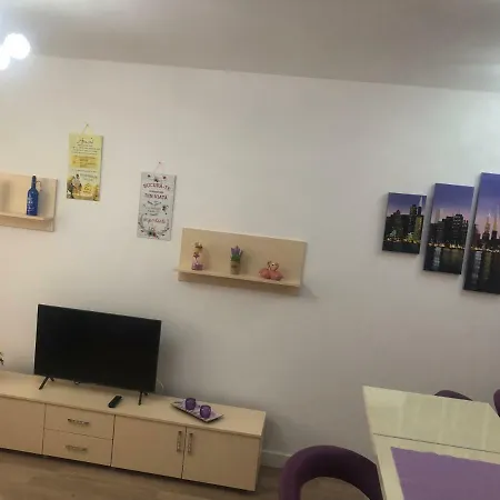 アパート Studio Aleyan Luxury ナボダリ